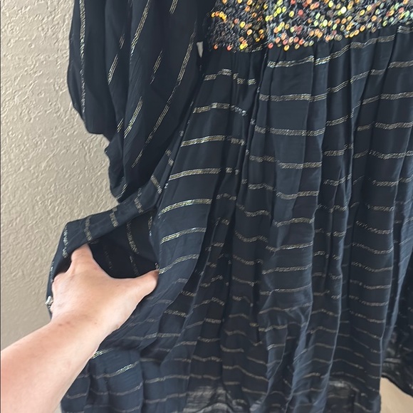 By Together Black Metallic Sequins Balloon Sleeved Smocked Mini Dress 0130 - Picture 4 of 11